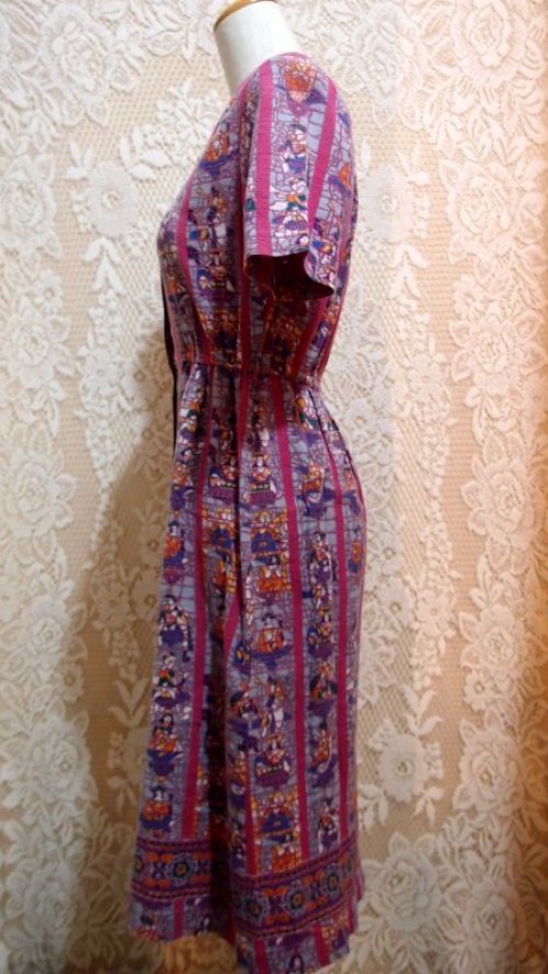 他の写真1: 教会のステンドグラス柄ワンピース　[1117]