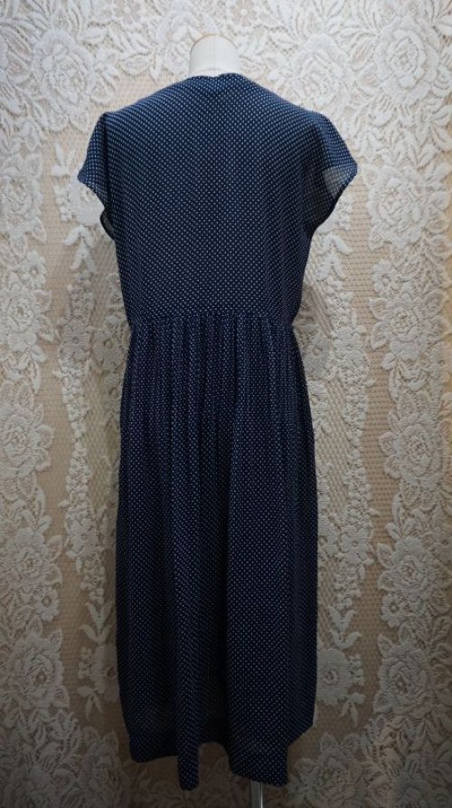 他の写真3: ドット柄　ネイビー　ワンピース　フレンチスリーブ  [51874]