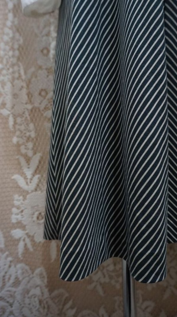 画像7: ストライプ柄　ノースリーブ ワンピース [51906]