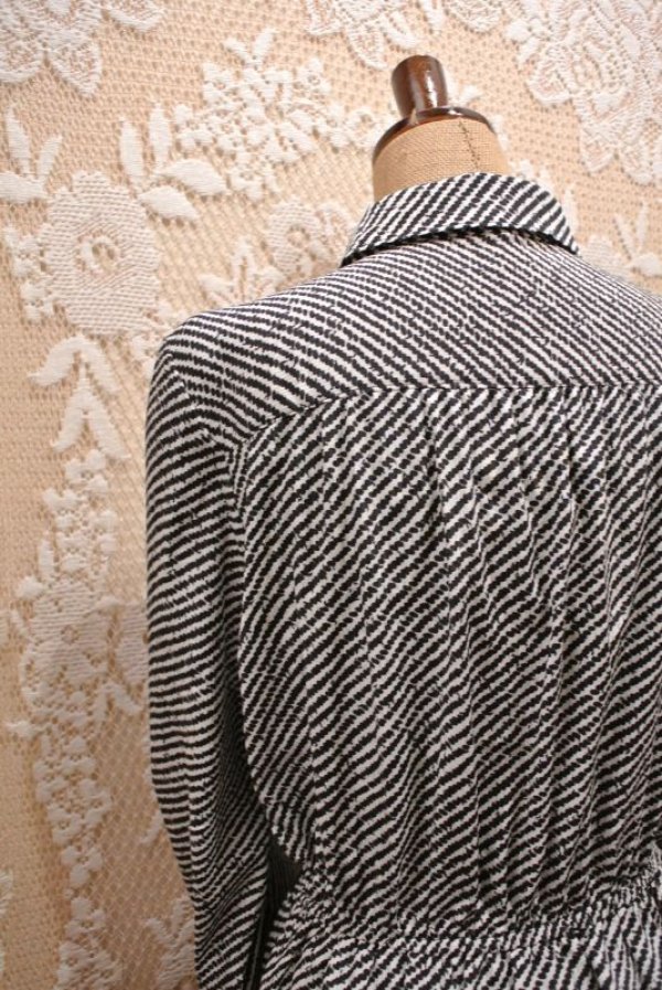 画像8: バイアス柄 モノトーン 長袖 レトロワンピース レギュラーカラー[55794]