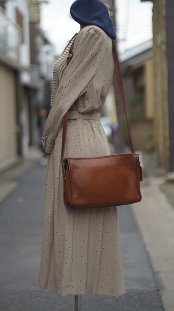 画像14: ドット柄 長袖 レトロワンピース ノーカラー[55857]