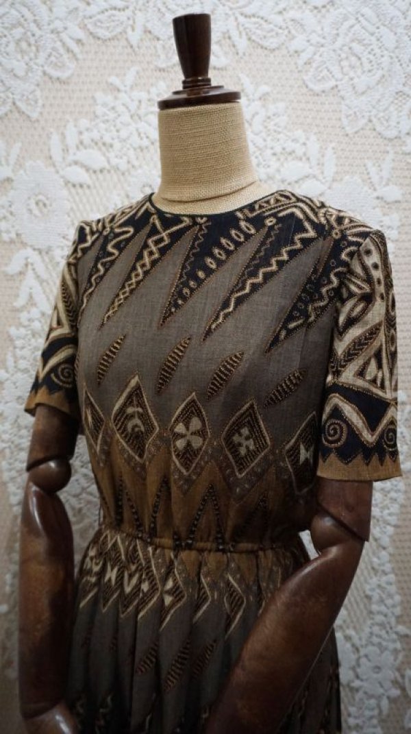 画像5: エスニック柄 半袖 レトロワンピース ノーカラー[52278]