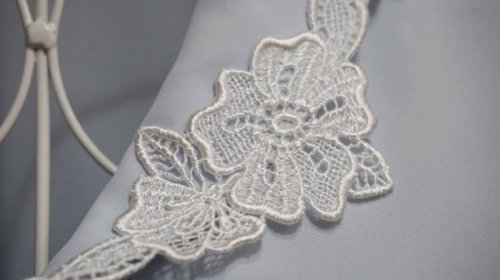 他の写真1: 無地 ライトブルー 半袖ブラウス ショールカラー レース[11118]