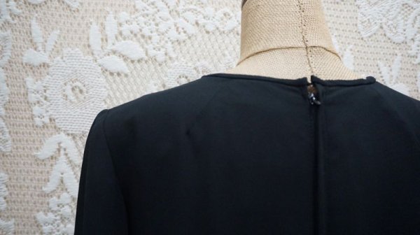 画像10: 無地 黒 レトロワンピース ノーカラー[52134]