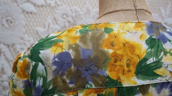 画像10: 花柄 レトロワンピース ノーカラー[52157]