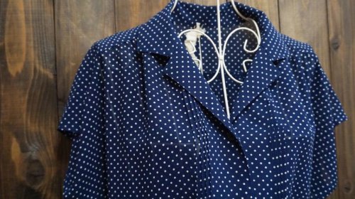 他の写真1: ドット柄 ネイビー 半袖ブラウス オープンカラー [11505]