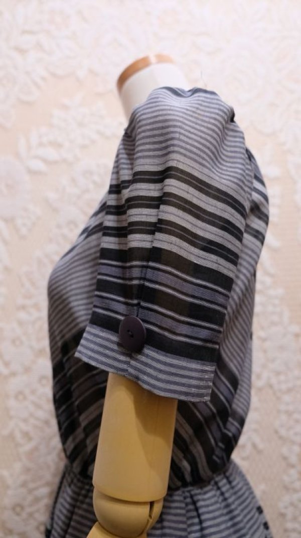 画像6: ボーダー バイアス柄 ブラック 半袖 レトロワンピース [52554]