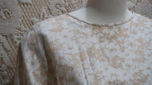 他の写真1: 花柄 ピンク 半袖 レトロワンピース ノーカラー [52583]