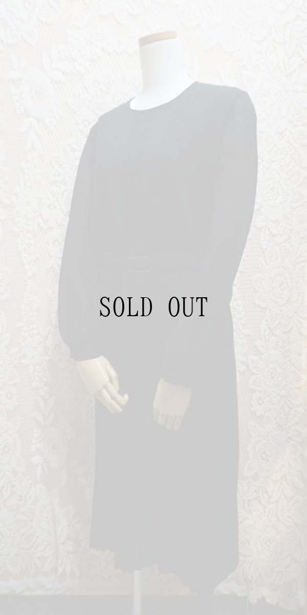 画像1: 無地 ブラック 長袖 レトロワンピース  ノーカラー[56089]