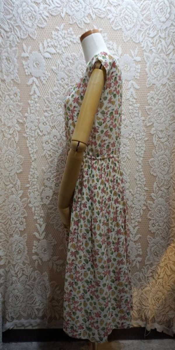 画像3: 花柄  白 半袖ワンピース レース [52671]