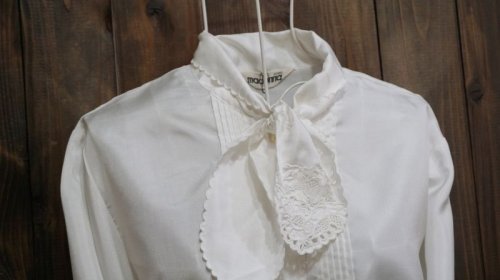 他の写真1: 白 長袖 ブラウス ボウタイカラー 刺繍 スカラップ[15880]