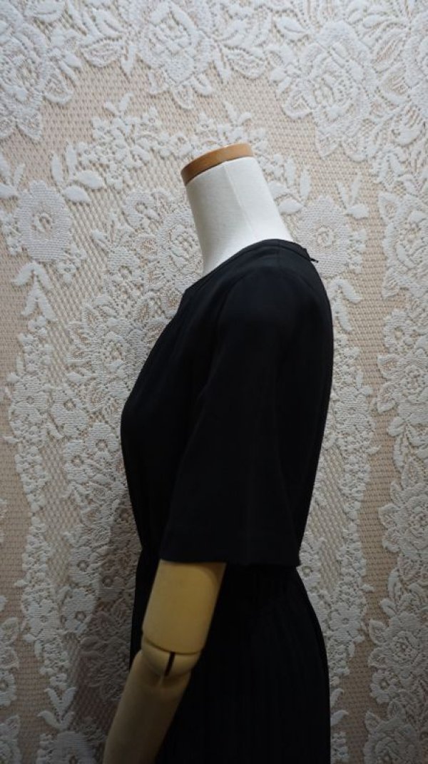 画像7: 無地 ブラック 半袖 レトロワンピース  ノーカラー[52682]