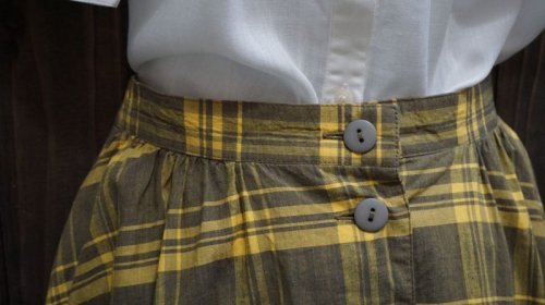 他の写真1: チェック柄 イエロー系 コットン スカート フレア wフリー[41897]