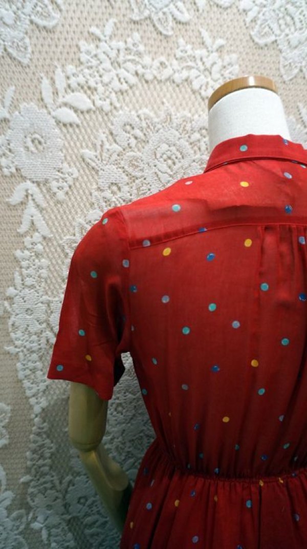 画像8: ドット柄 赤 半袖 レトロワンピース レギュラーカラー[52842]