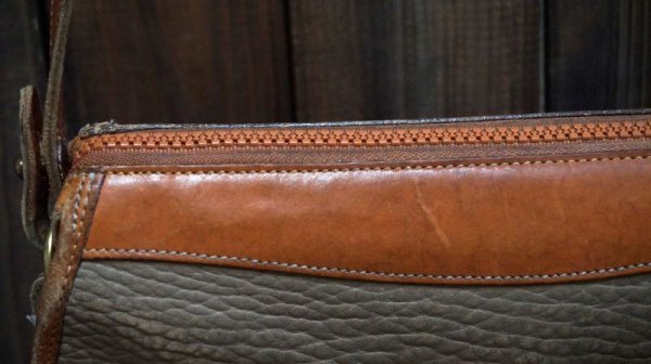 画像10: “Dooney&Bourke” ブラウン系 ショルダーバッグ [61331]