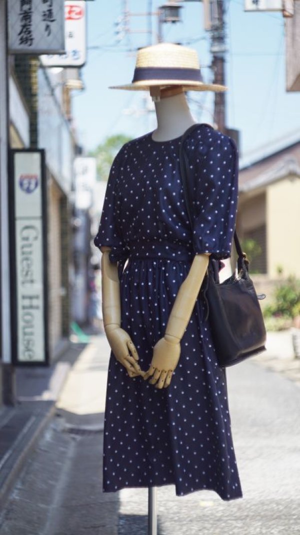 画像8: ドット柄 ネイビー 半袖 レトロワンピース ノーカラー[52874]