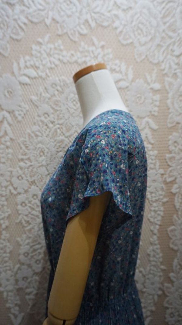 画像7: 花柄 ブルー系 半袖 レトロワンピース ノーカラー[52882]