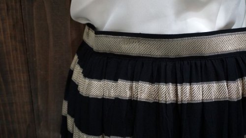 他の写真1: ボーダー柄 ブラック シルク スカート/w66cm [41962]