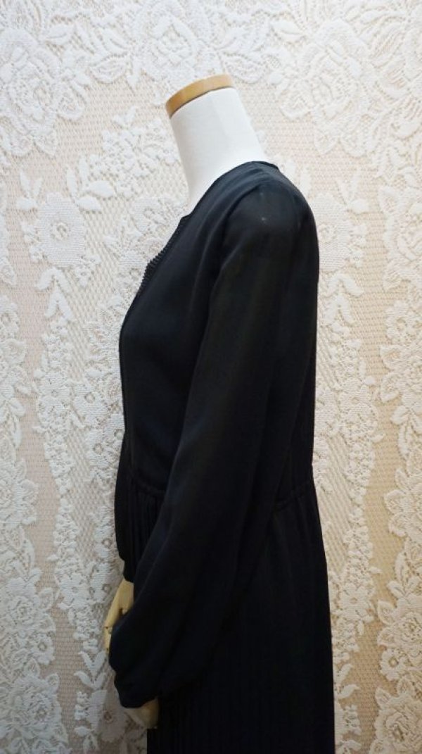 画像8: 無地 黒 長袖 レトロワンピース スクエアネック[56186]