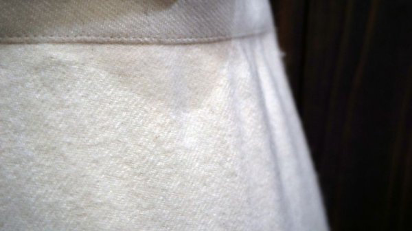 画像3: 無地 白  ウール スカート 裾フリル /w67cm[42003]
