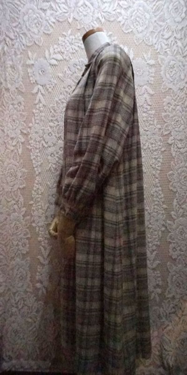 画像3: チェック柄 ベージュ 長袖 レトロワンピース レギュラーカラー [56199]