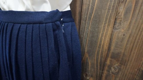 他の写真1: 無地 紺 スカート プリーツ/w60cm[42022]