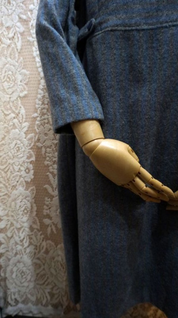 画像6: ストライプ柄 グレー×ブルー 長袖 ウール レトロワンピース ノーカラー[56206]