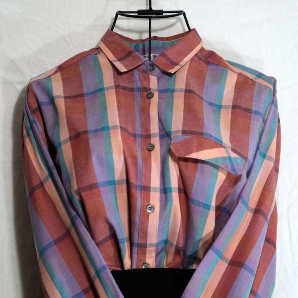 画像4: チェック柄  赤系×青系 長袖 コットン ブラウス レギュラーカラー[16126]