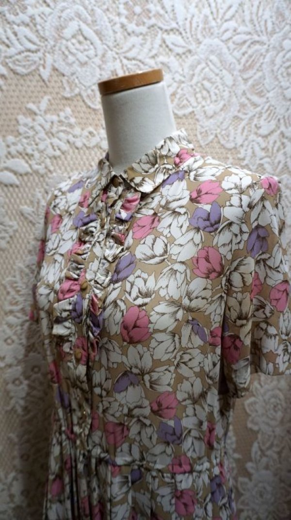 画像5: 花柄 ブラウン系 半袖 レトロワンピース レギュラーカラー [56273]