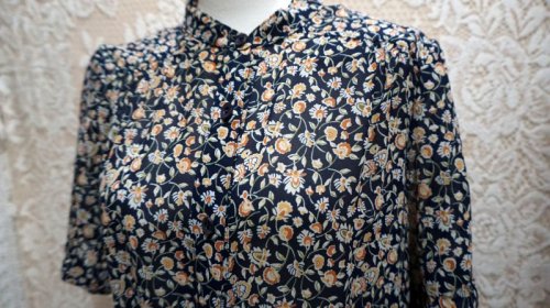 他の写真1: 花柄 ネイビー 半袖 レトロワンピース スタンドカラー [56269]