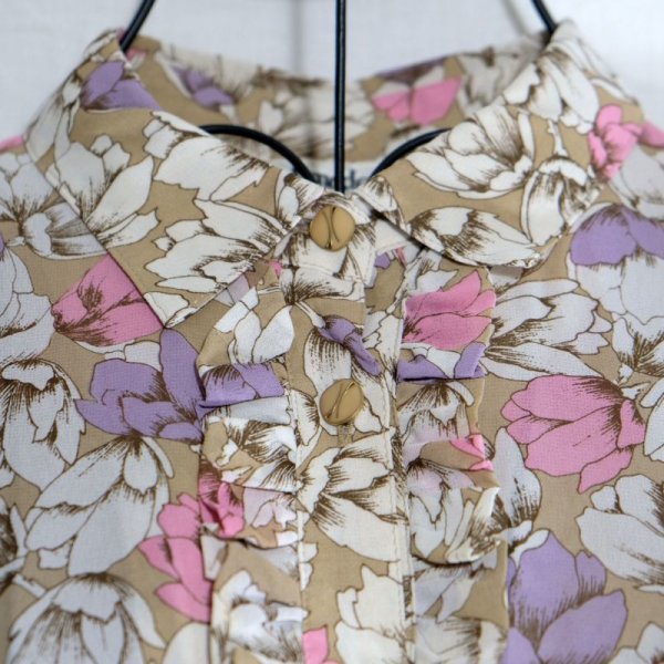 画像13: 花柄 ブラウン系 半袖 レトロワンピース レギュラーカラー [56273]