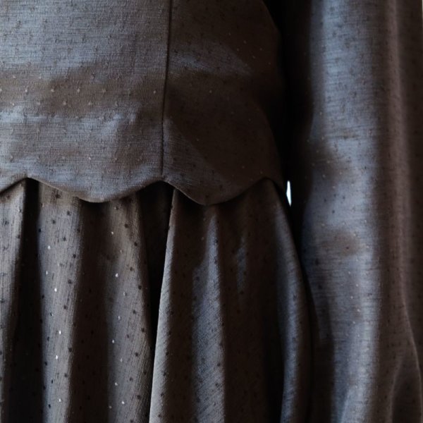 画像14: 黒 長袖 レトロワンピース ツーピース風 お花モチーフ付き[56473]