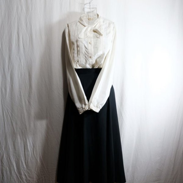 画像4: 白 無地 長袖 ブラウス ボウタイカラー[16419]