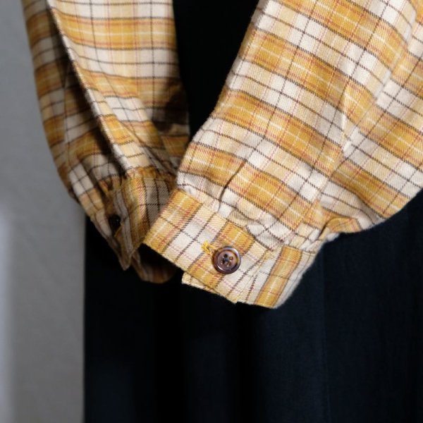 画像3: チェック柄 オレンジ 長袖 ブラウス フリルカラー[16436]