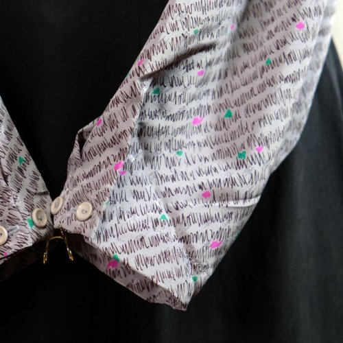 他の写真1: 青系 柄 長袖 ブラウス ボウタイカラー [16486]