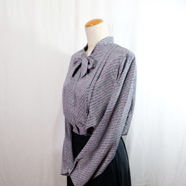 画像4: 青系 柄 長袖 ブラウス ボウタイカラー [16486]