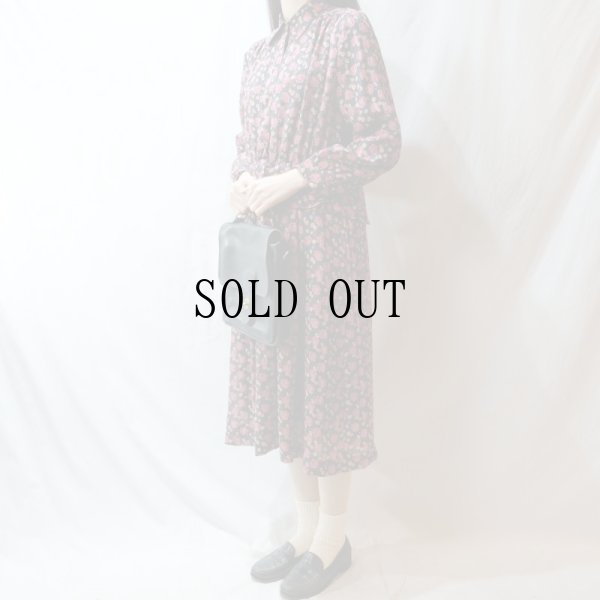 画像2: 花柄 バラ柄 紺系 長袖 レトロワンピース シャツカラー[56560]