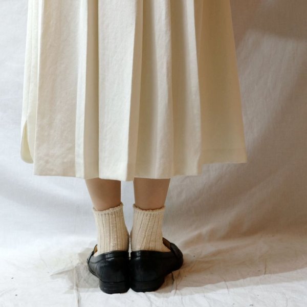 画像10: 無地 ホワイト系 スカート フレア /w71cm[42268]