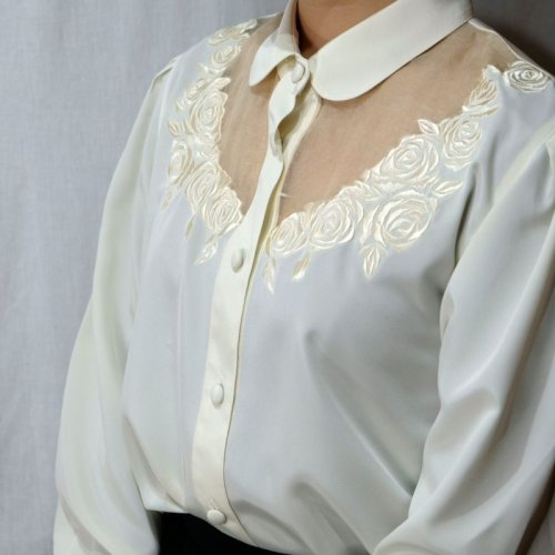 他の写真1: 無地 生成 長袖 ブラウス レギュラーカラー 刺繍[16539]