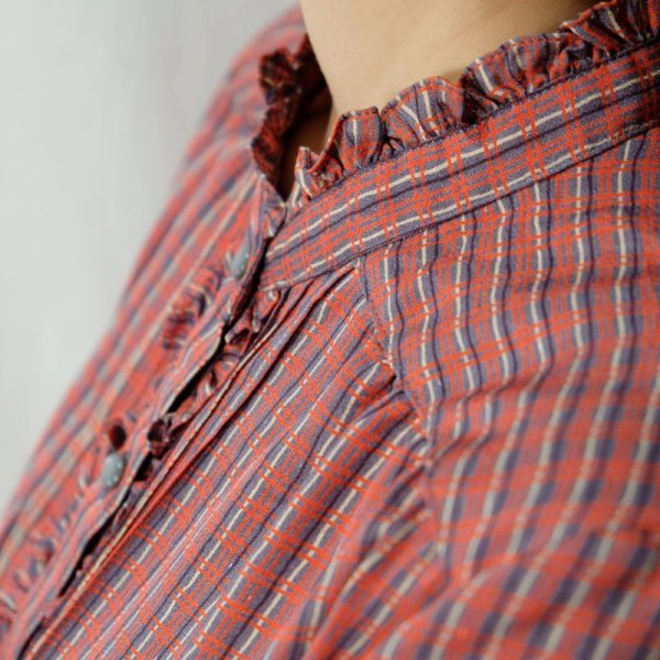 画像8: チェック柄 赤系 長袖 ブラウス フリルカラー [16601]