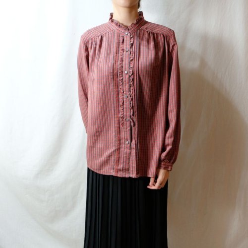 他の写真1: チェック柄 赤系 長袖 ブラウス フリルカラー [16601]