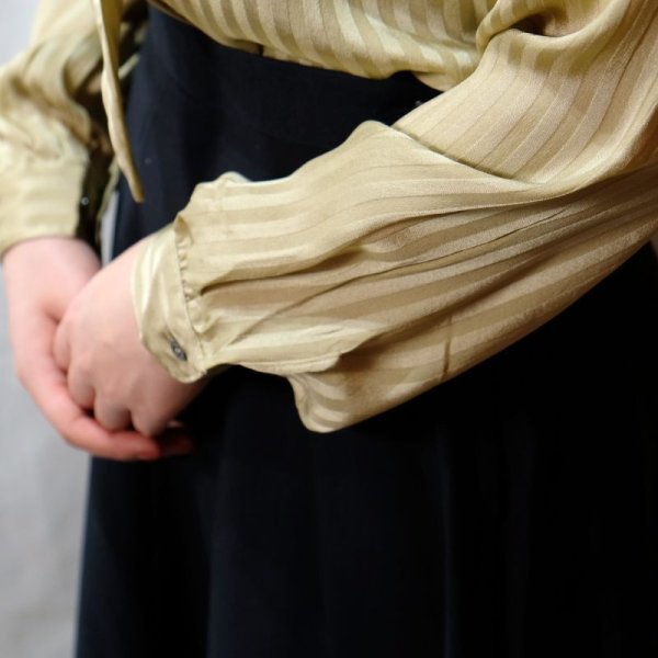 画像6: ストライプ柄 オリーブ色 長袖 シルク ブラウス ボウタイカラー [11438]