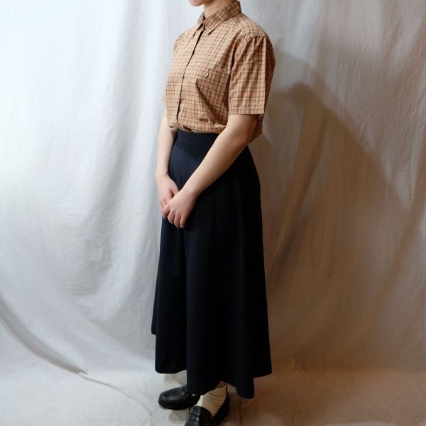 画像4: タータンチェック柄 くすみオレンジ系 半袖 ブラウス レギュラーカラー[11442]