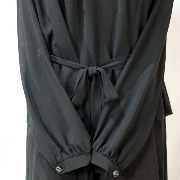 画像7: 四角模様 黒 長袖 レトロワンピース ノーカラー レース ウエストリボン [11675]