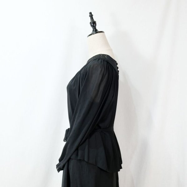 画像8: 四角模様 黒 長袖 レトロワンピース ノーカラー レース ウエストリボン [11675]