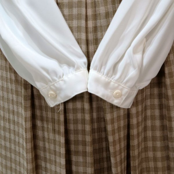 画像5: 刺繍 白 ブラウス 長袖 ノーカラー [11767]