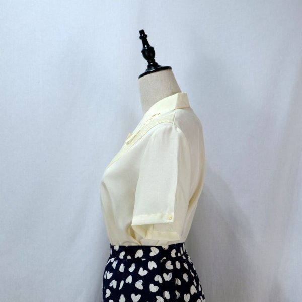 画像4: 生成 ブラウス 半袖 スカラップカラー ピンタック [11899]