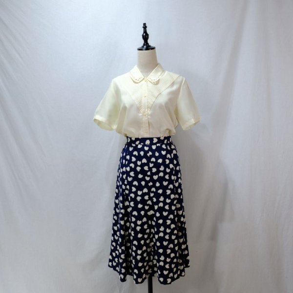 画像8: 生成 ブラウス 半袖 スカラップカラー ピンタック [11899]