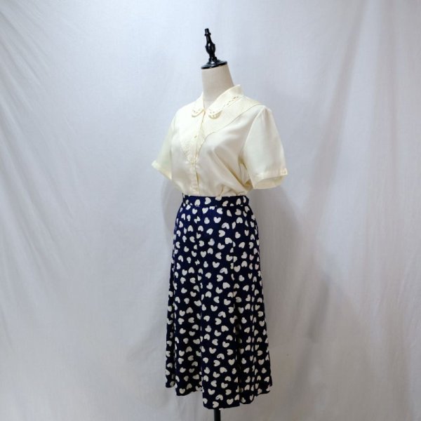 画像9: 生成 ブラウス 半袖 スカラップカラー ピンタック [11899]