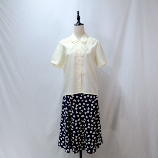 画像11: 生成 ブラウス 半袖 スカラップカラー ピンタック [11899]